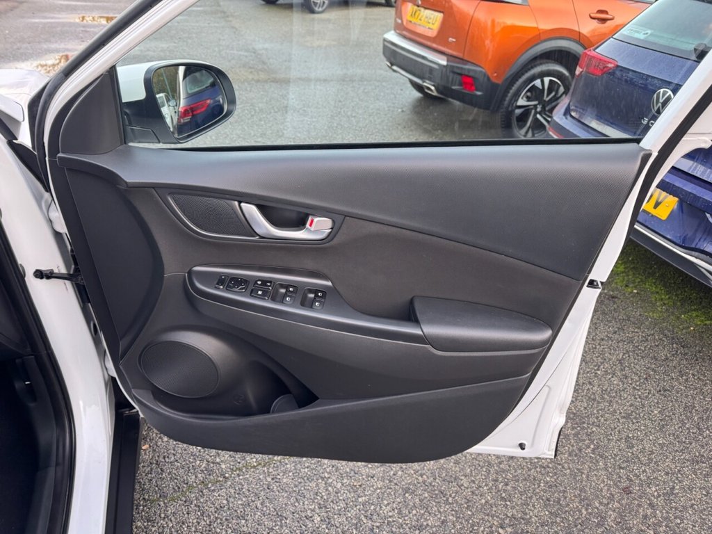 Used Hyundai KONA 2022 for sale - 76724300: Photo 19