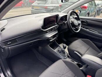Used Hyundai BAYON 2023 for sale - 79300087: Photo