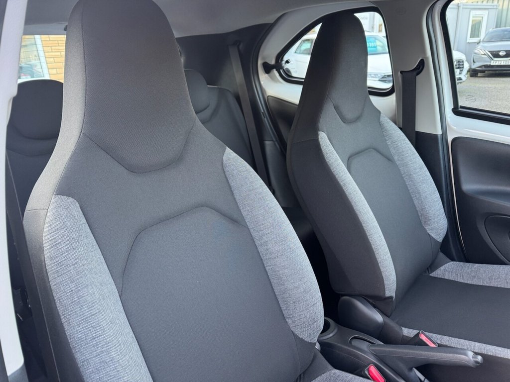 Used Toyota Aygo X 2022 for sale - 77327750: Photo 16