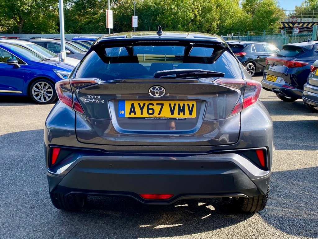 Used Toyota C-HR 2017 for sale - 76118420: Photo 10