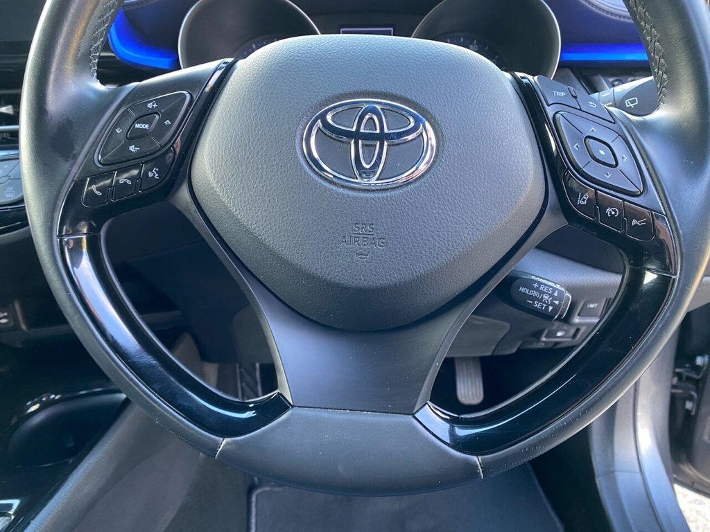 Used Toyota C-HR 2017 for sale - 76118420: Photo 14