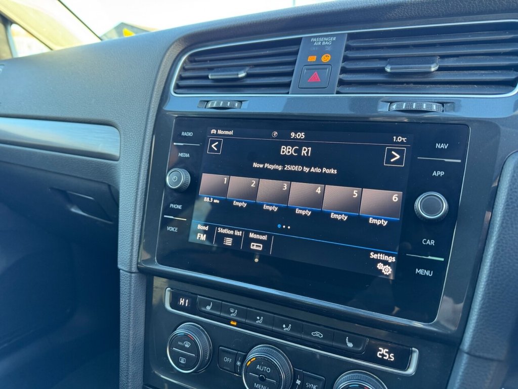 Used Volkswagen Golf 2020 for sale - 77558024: Photo 23