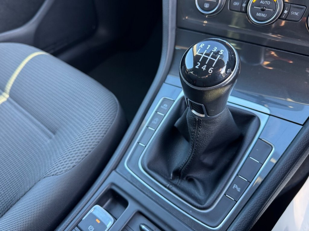 Used Volkswagen Golf 2020 for sale - 77558024: Photo 25