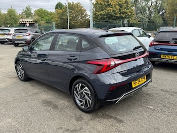 Used Hyundai i20 2024 for sale - 79543601: Photo