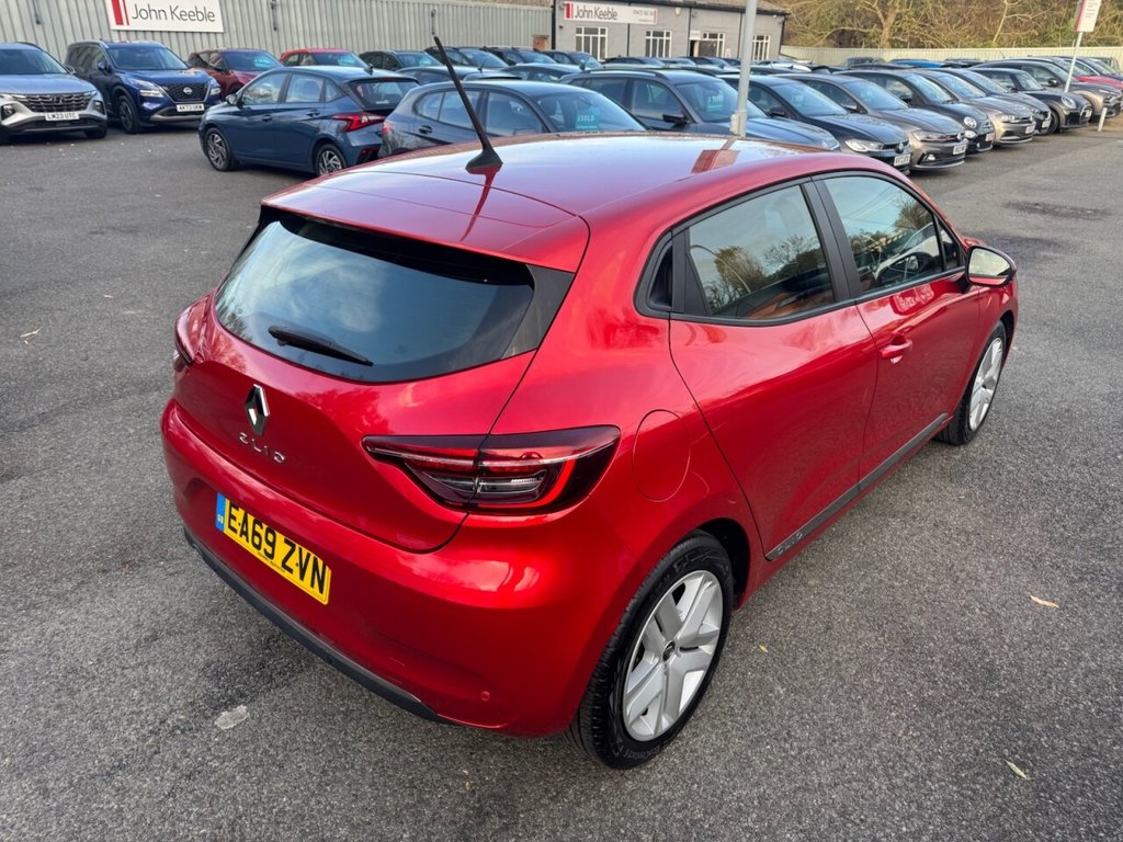 Used Renault Clio 2019 for sale - 76582101: Photo 17
