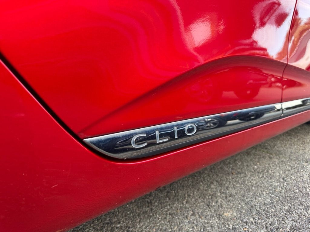 Used Renault Clio 2019 for sale - 76582101: Photo 18