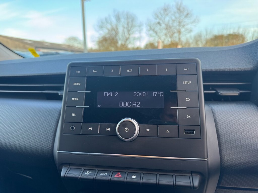 Used Renault Clio 2019 for sale - 76582101: Photo 27