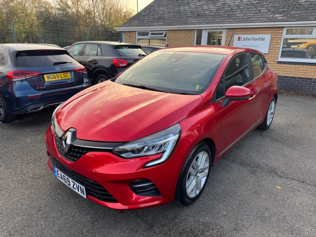 Used Renault Clio 2019 for sale - 76582101: Photo 6