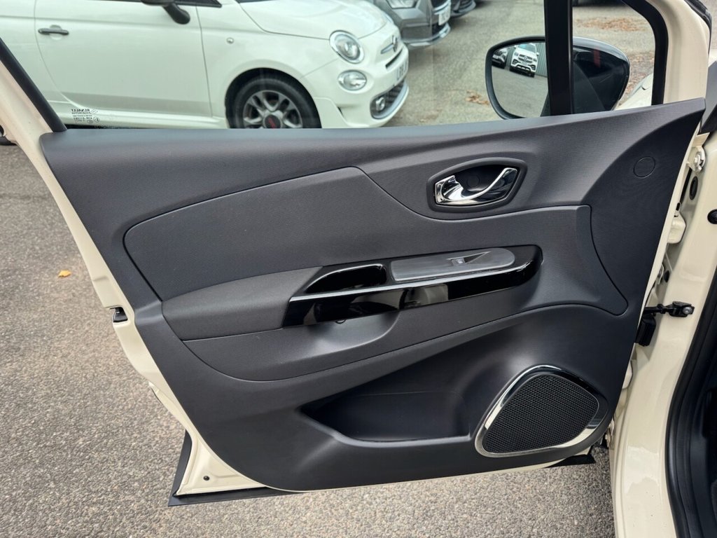 Used Renault Captur 2015 for sale - 76481758: Photo 10