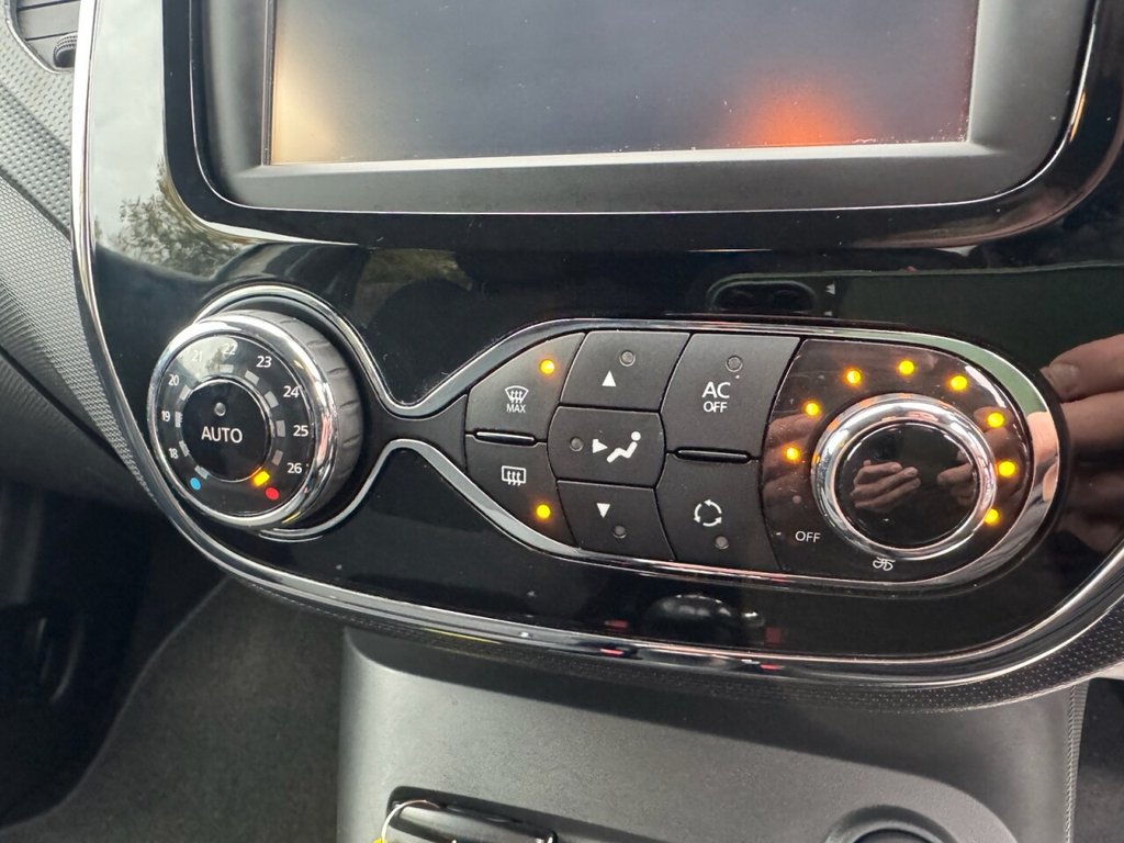 Used Renault Captur 2015 for sale - 76481758: Photo 19