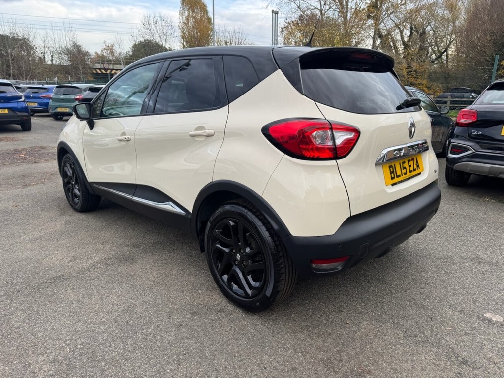 Used Renault Captur 2015 for sale - 76481758: Photo 2