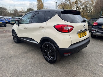Used Renault Captur 2015 for sale - 76481758: Photo