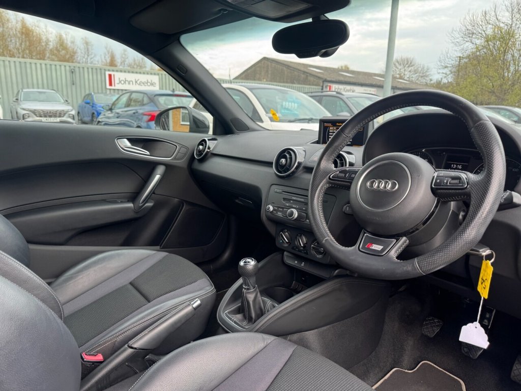 Used Audi A1 2014 for sale - 76481600: Photo 16