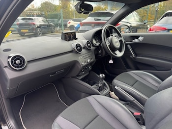 Used Audi A1 2014 for sale - 76481600: Photo