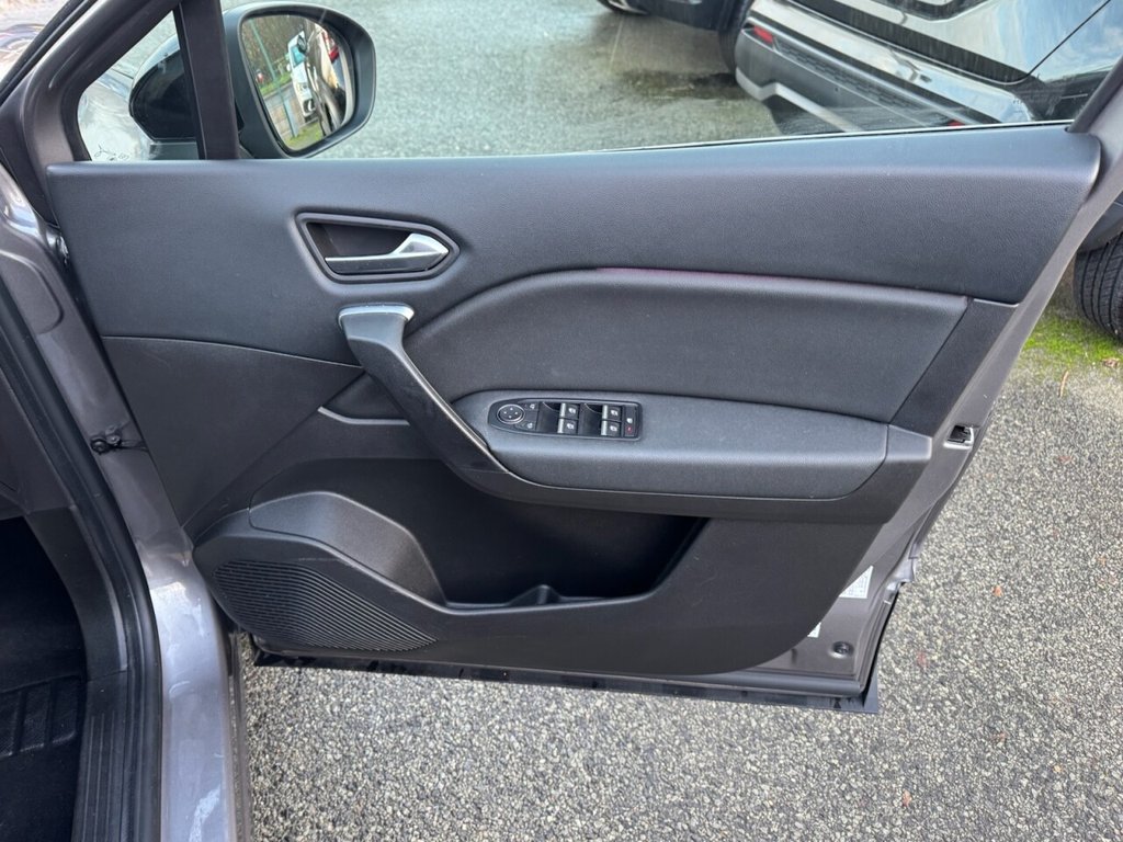 Used Renault Captur 2022 for sale - 77026768: Photo 21