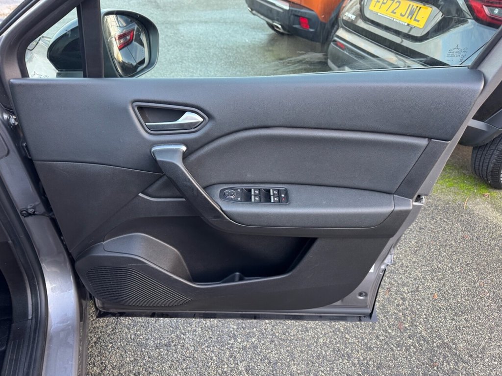 Used Renault Captur 2022 for sale - 77026768: Photo 25