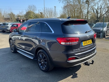 Used Kia Sorento 2016 for sale - 77952347: Photo