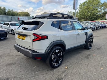 Used Dacia Duster 2024 for sale - 79671084: Photo