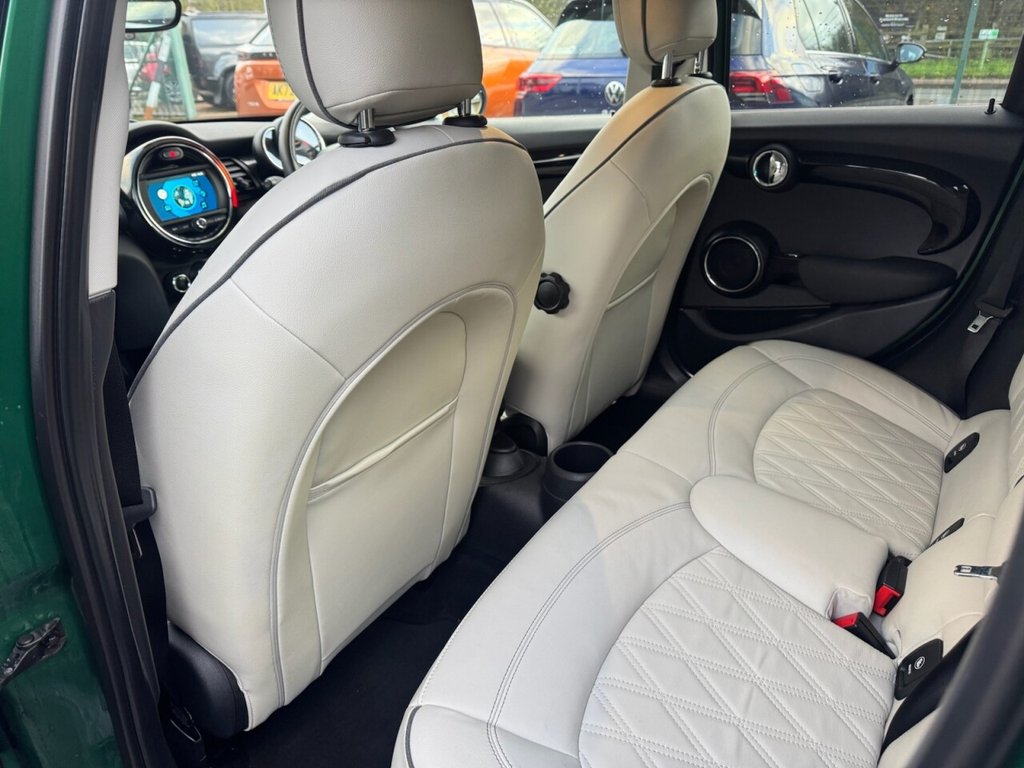 Used MINI Hatch 2019 for sale - 76867307: Photo 17