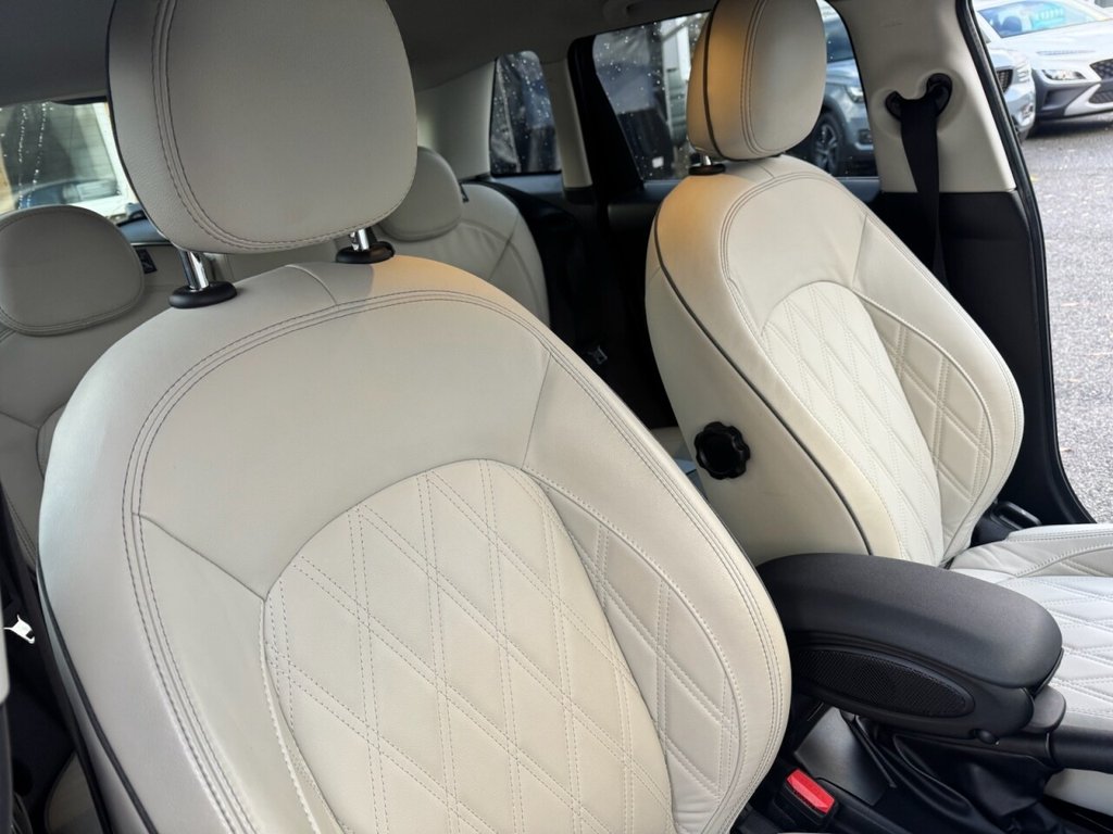 Used MINI Hatch 2019 for sale - 76867307: Photo 19