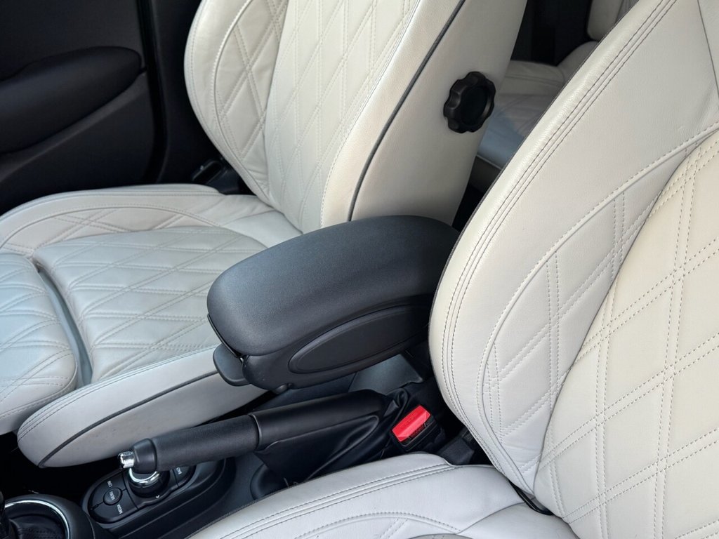 Used MINI Hatch 2019 for sale - 76867307: Photo 24