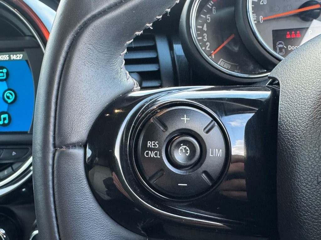 Used MINI Hatch 2019 for sale - 76867307: Photo 27