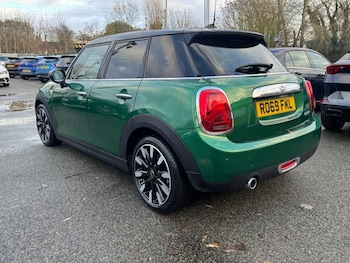 Used MINI Hatch 2019 for sale - 76867307: Photo