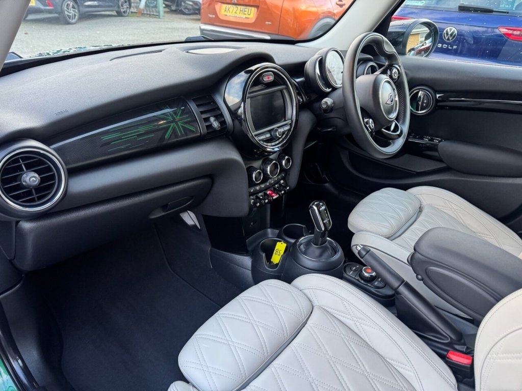 Used MINI Hatch 2019 for sale - 76867307: Photo 6