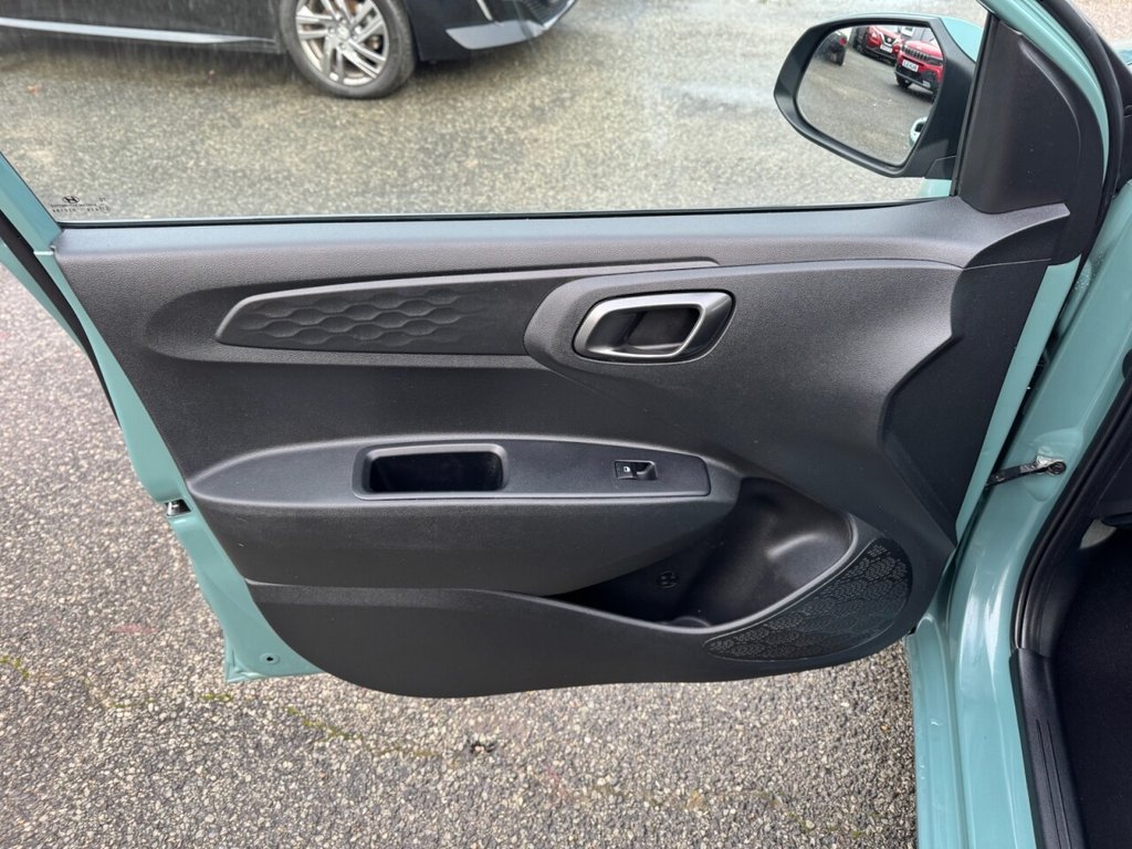 Used Hyundai i10 2024 for sale - 77407950: Photo 15