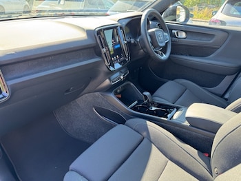 Used Volvo XC40 2024 for sale - 79129314: Photo