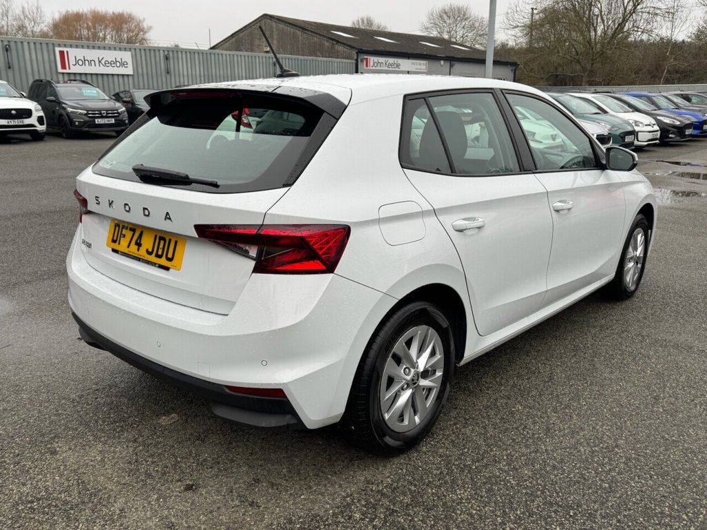 Used Skoda Fabia 2024 for sale - 77498510: Photo 2