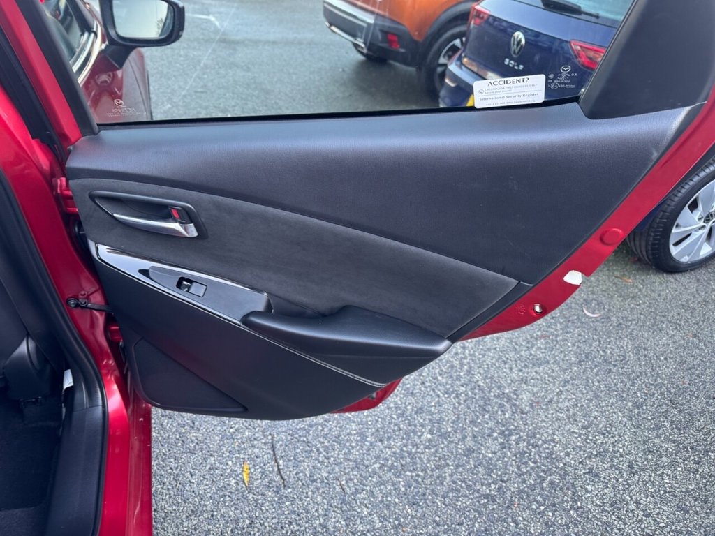 Used Mazda Mazda2 2022 for sale - 76711615: Photo 21