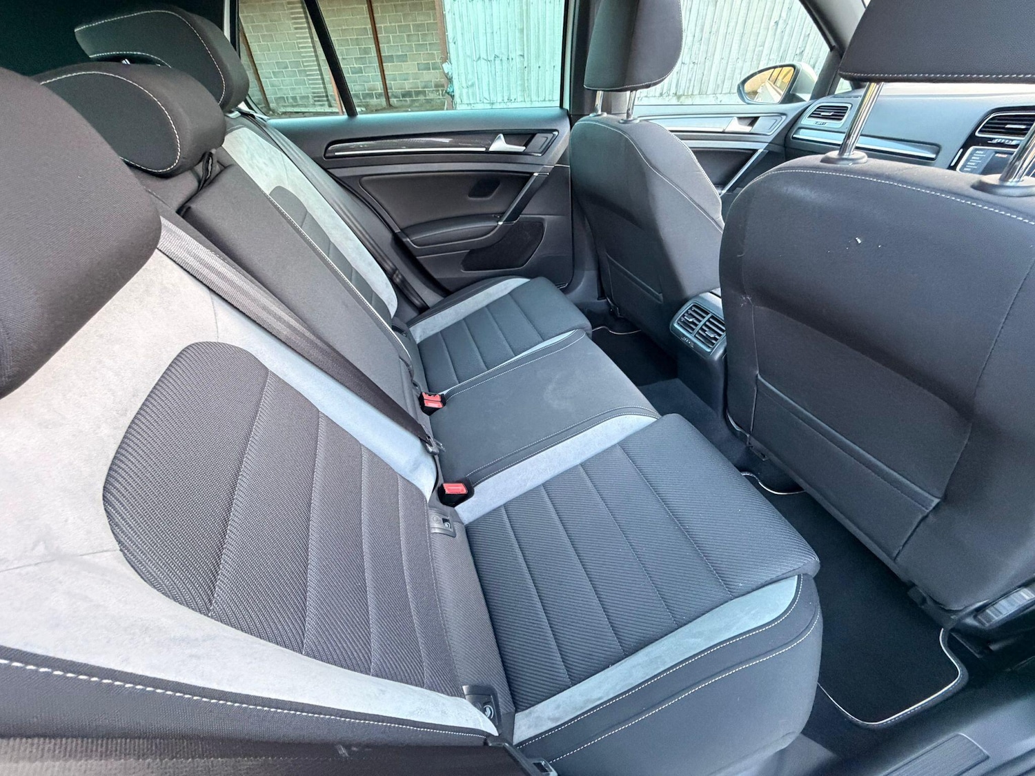 Used Volkswagen Golf 2016 for sale - 77163255: Photo 10