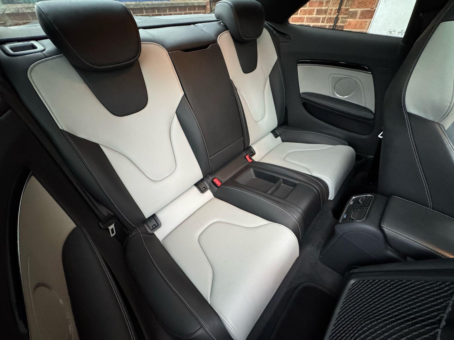 Used Audi S5 for sale - 76786520: Photo 11