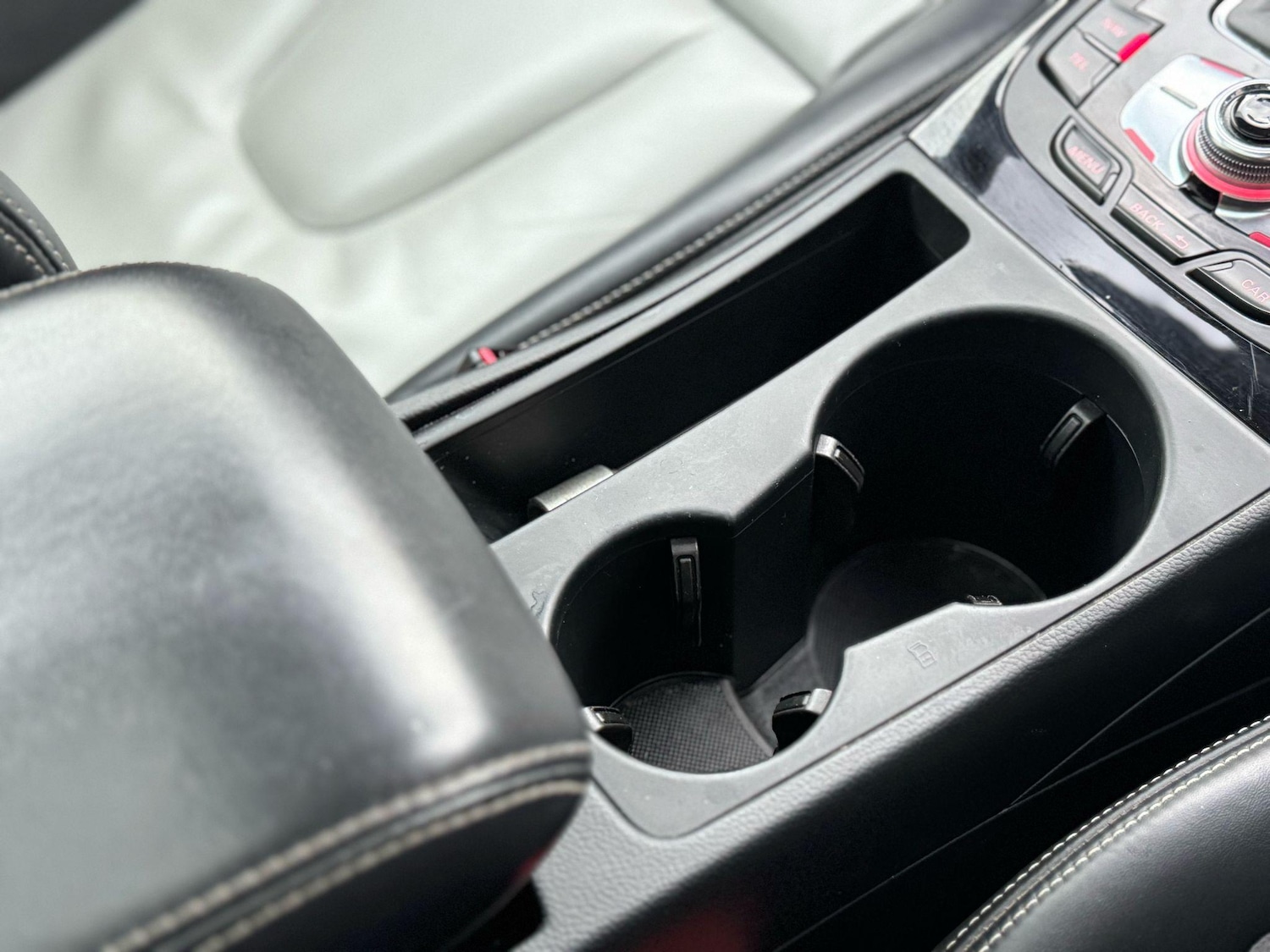 Used Audi S5 for sale - 76786520: Photo 25