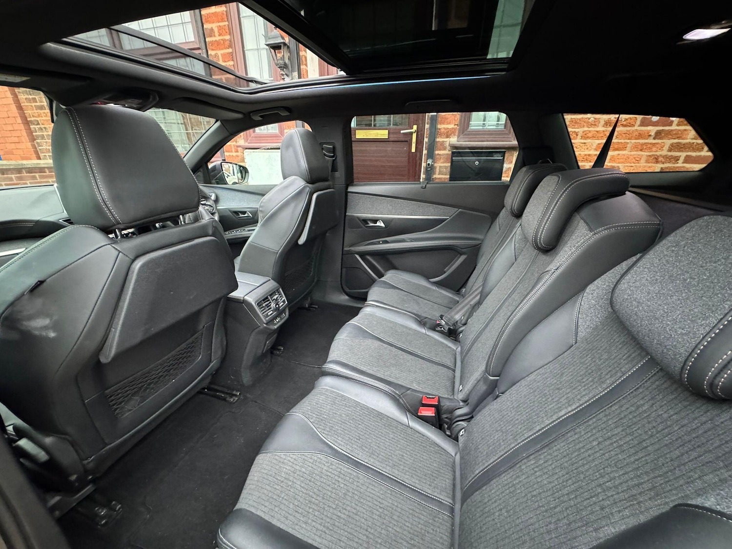 Used Peugeot 5008 2019 for sale - 76786931: Photo 12