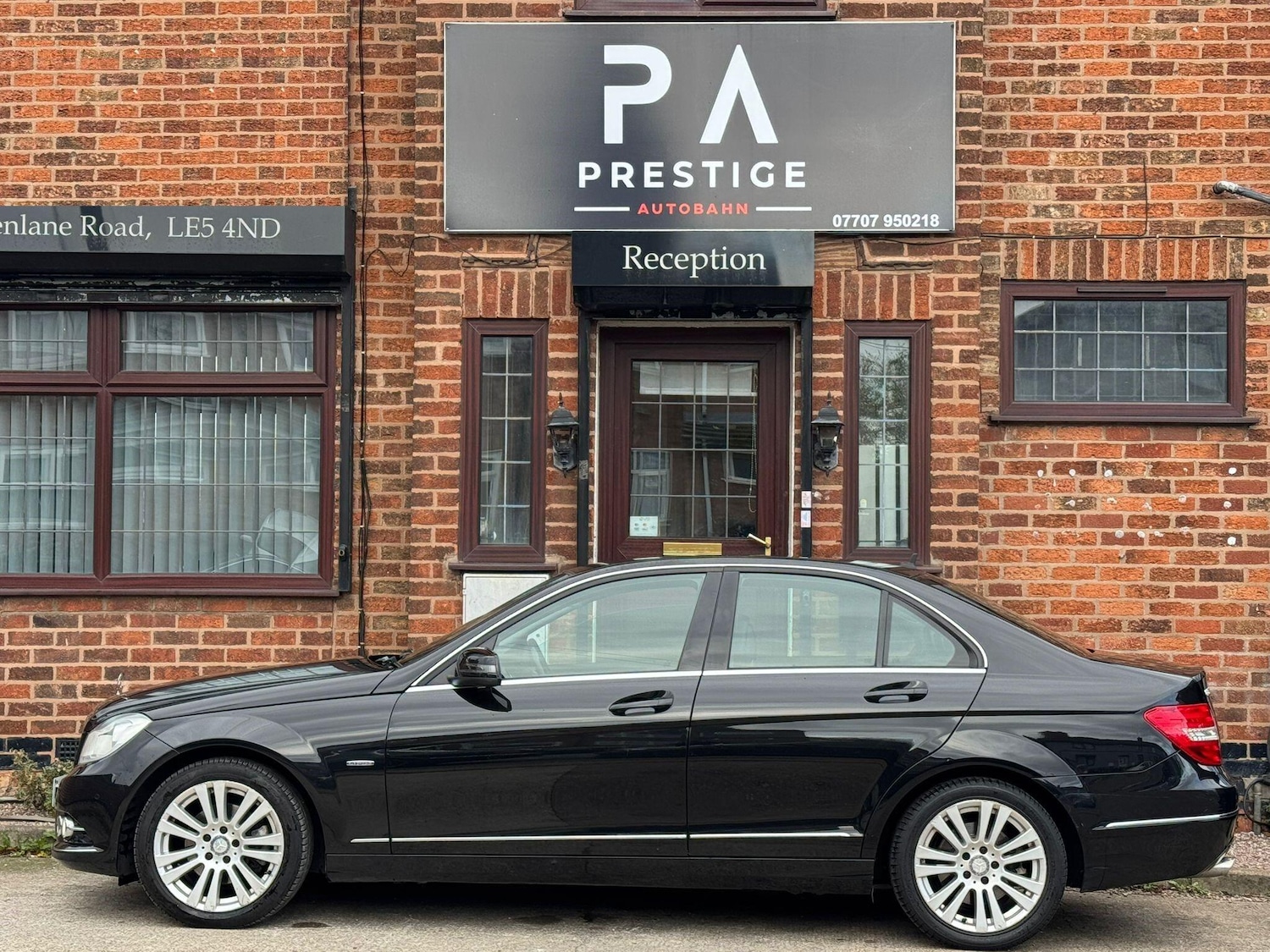 Used Mercedes-Benz C Class 2012 for sale - 76786894: Photo 6