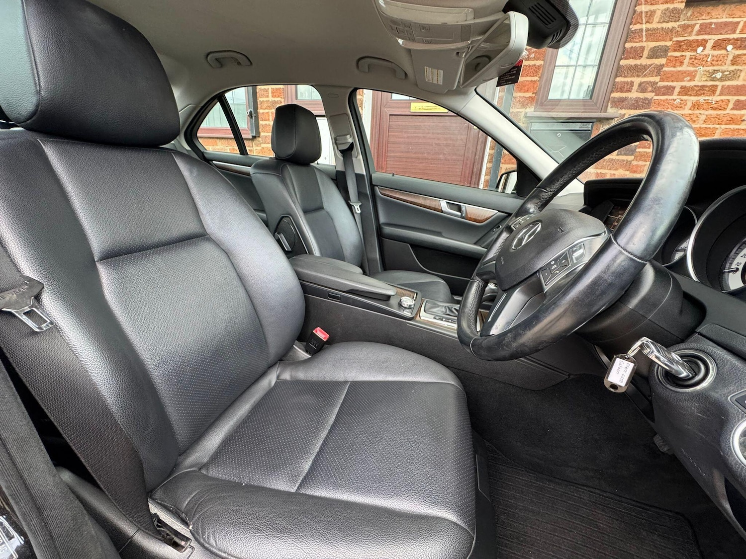 Used Mercedes-Benz C Class 2012 for sale - 76786894: Photo 7