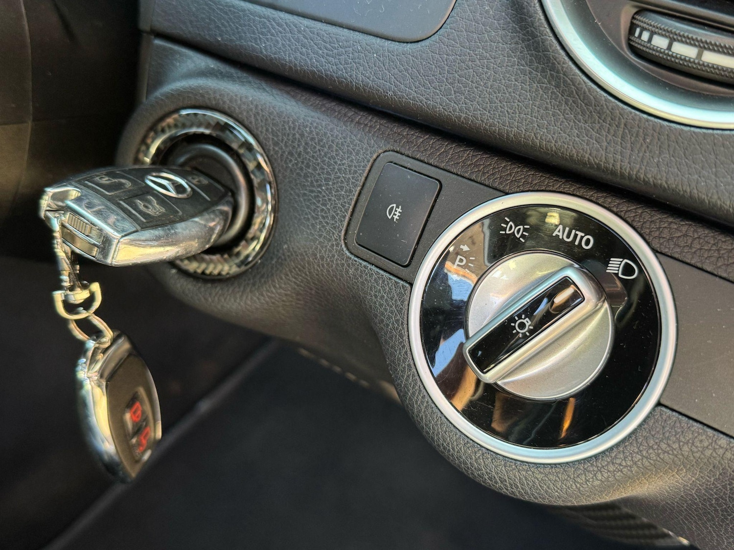 Used Mercedes-Benz C Class for sale - 76786578: Photo 32