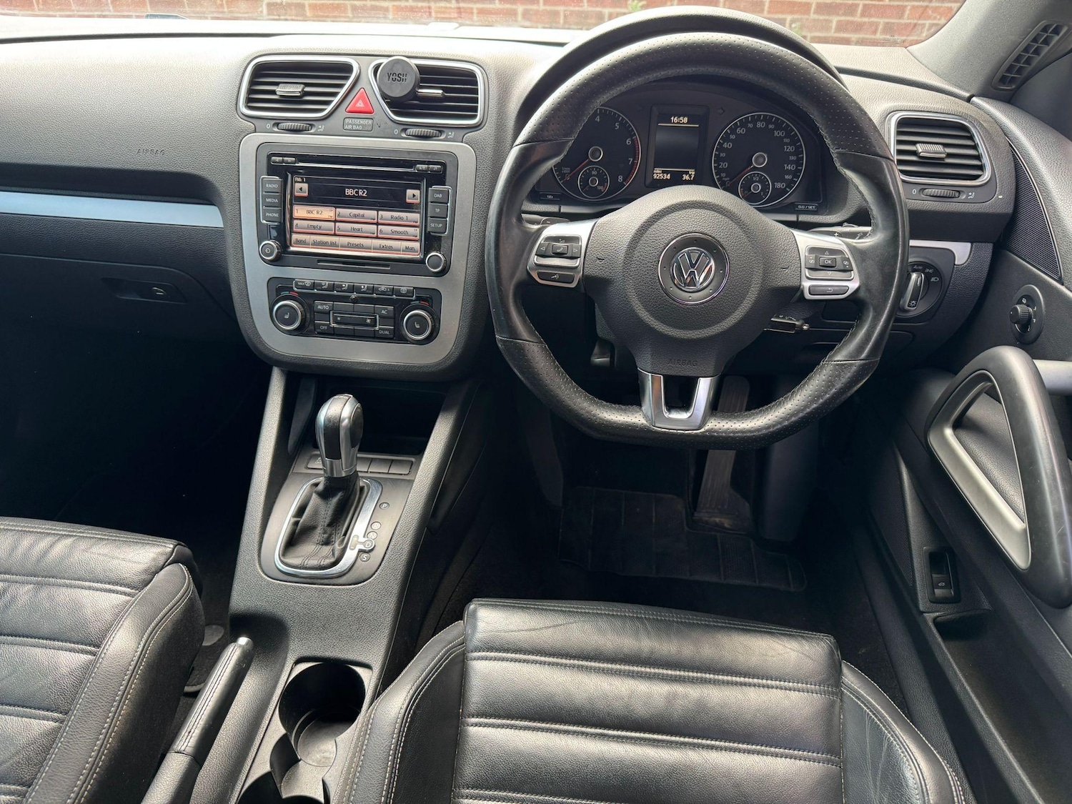 Used Volkswagen Scirocco 2011 for sale - 76786928: Photo 12