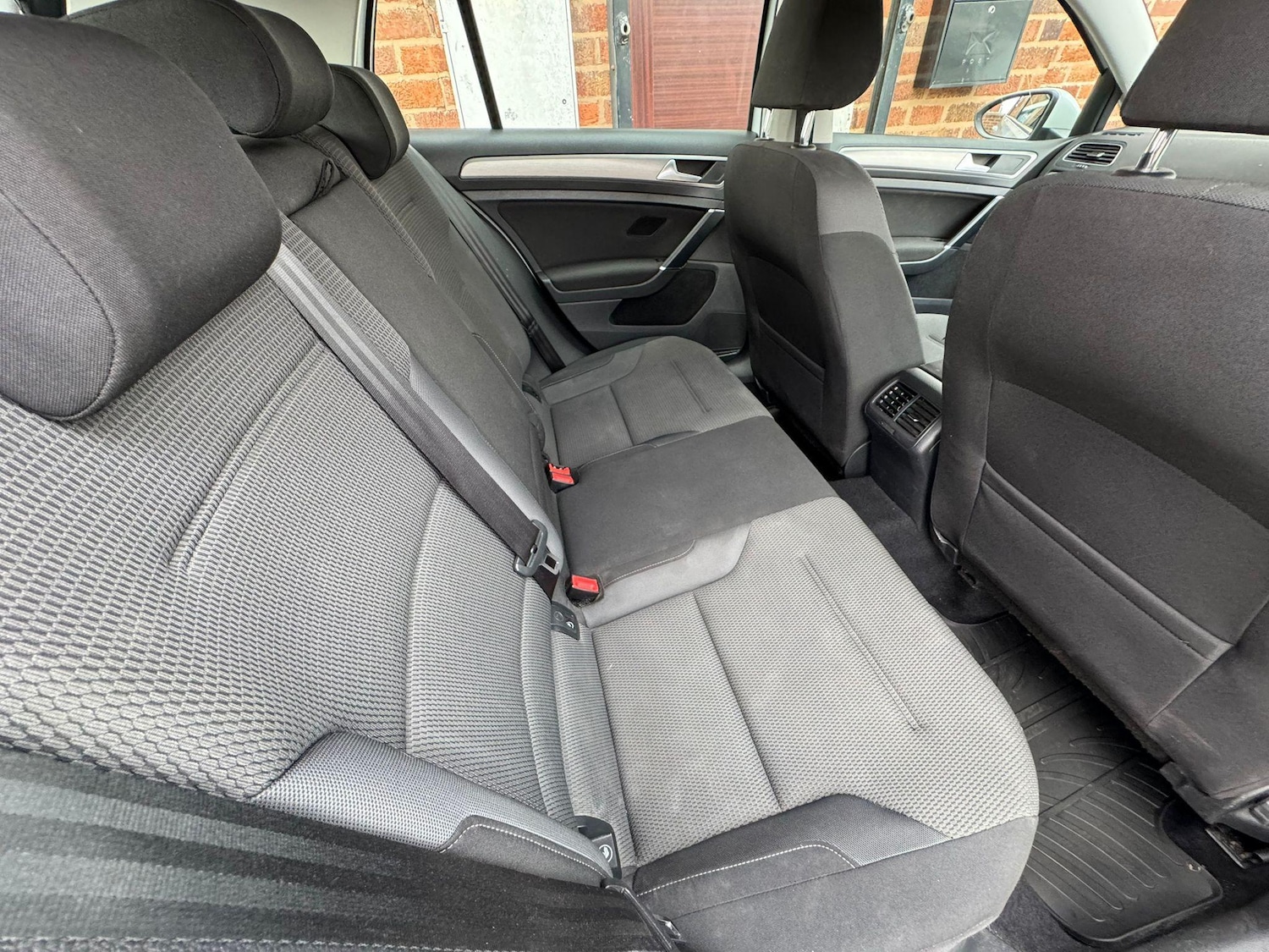 Used Volkswagen Golf 2016 for sale - 76786534: Photo 8