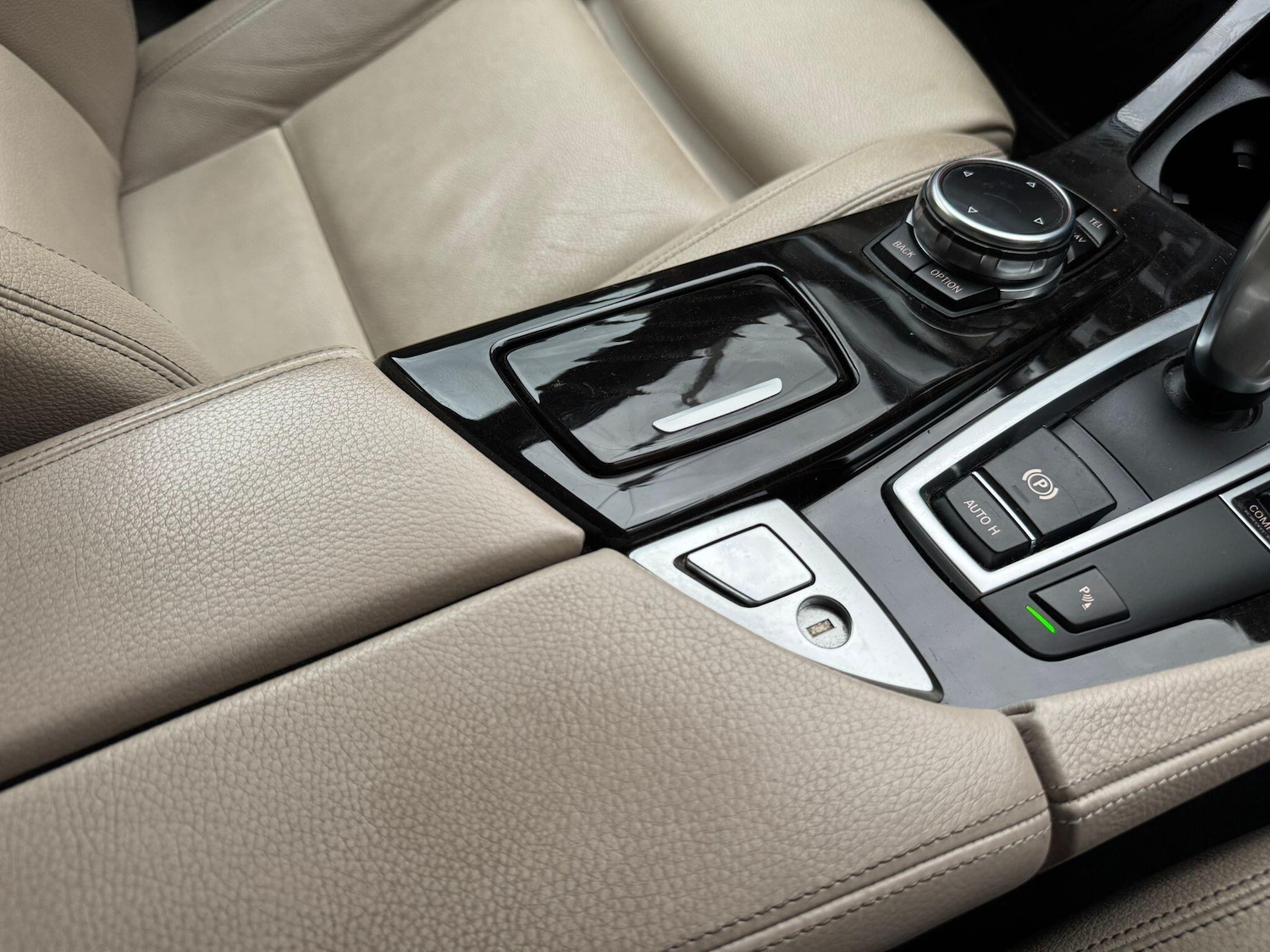 Used BMW 5 Series 2014 for sale - 76786681: Photo 21