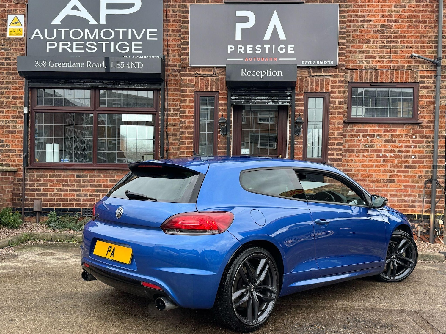 Used Volkswagen Scirocco 2011 for sale - 76786620: Photo 4