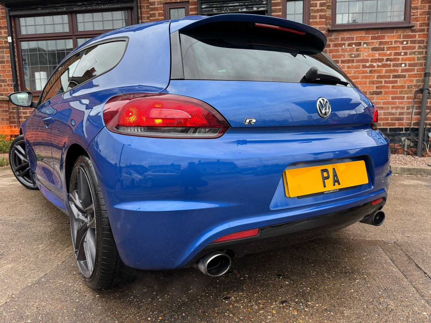 Used Volkswagen Scirocco 2011 for sale - 76786620: Photo 5