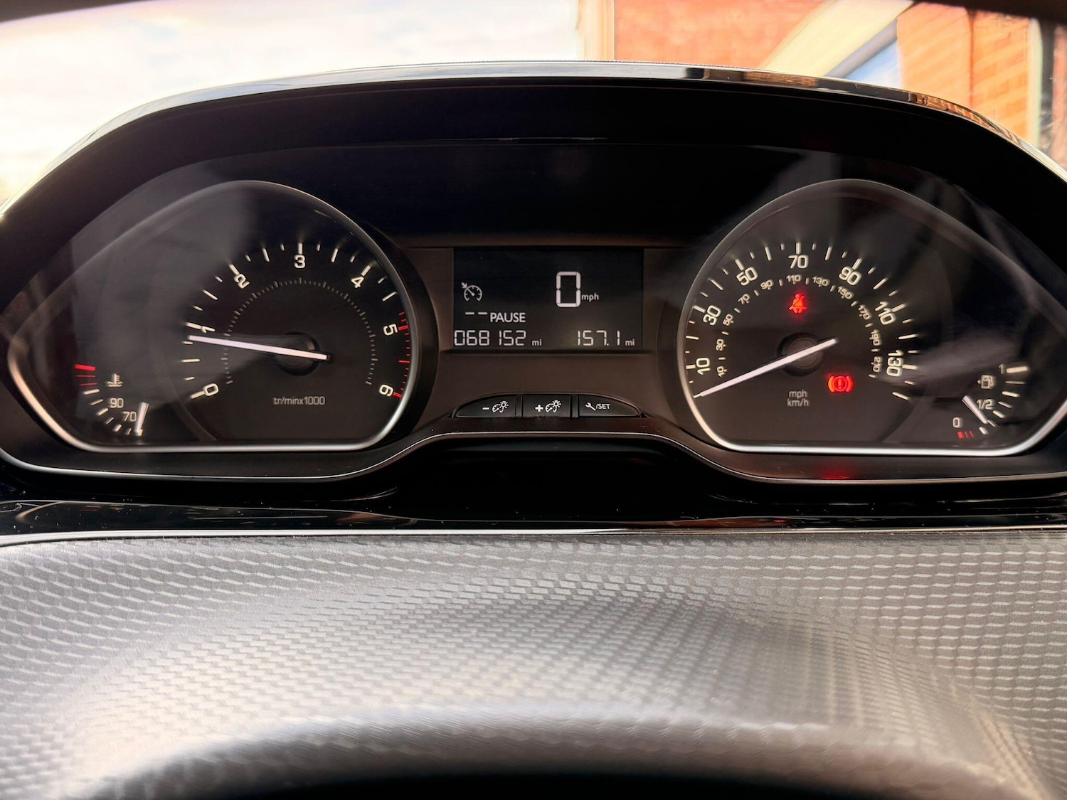 Used Peugeot 208 2017 for sale - 76942559: Photo 13