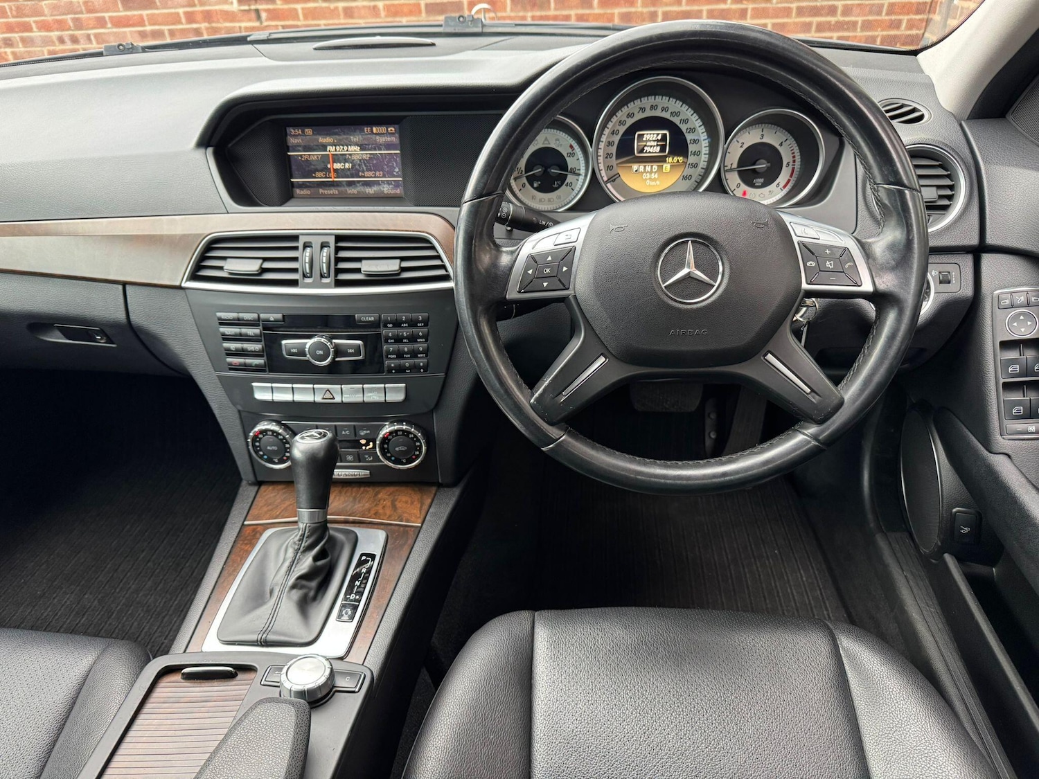 Used Mercedes-Benz C Class 2012 for sale - 76942330: Photo 12