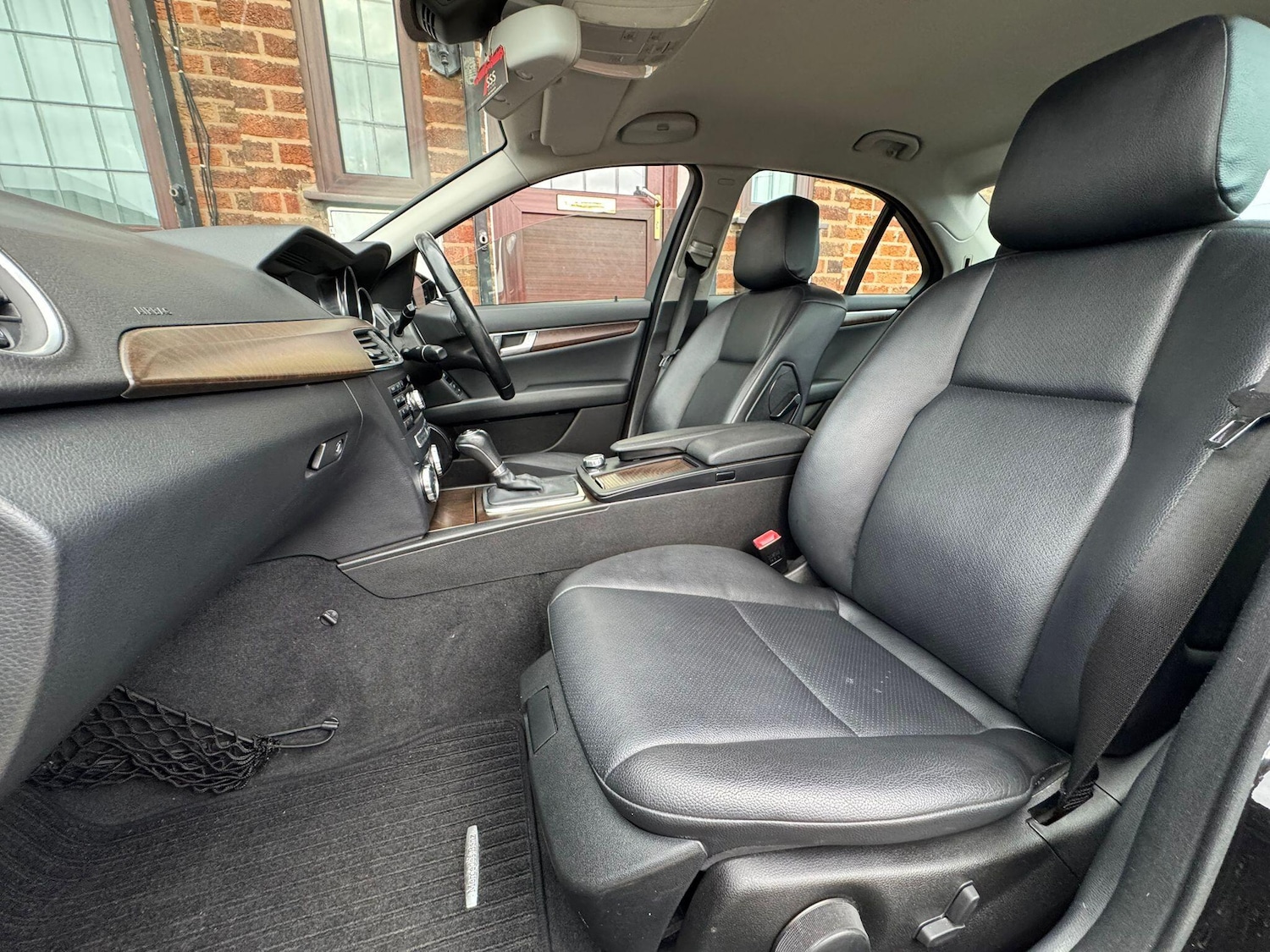 Used Mercedes-Benz C Class 2012 for sale - 76942330: Photo 9