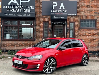 Used Volkswagen Golf 2013 for sale - 76786782: Photo