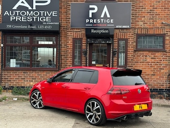 Used Volkswagen Golf 2013 for sale - 76786782: Photo