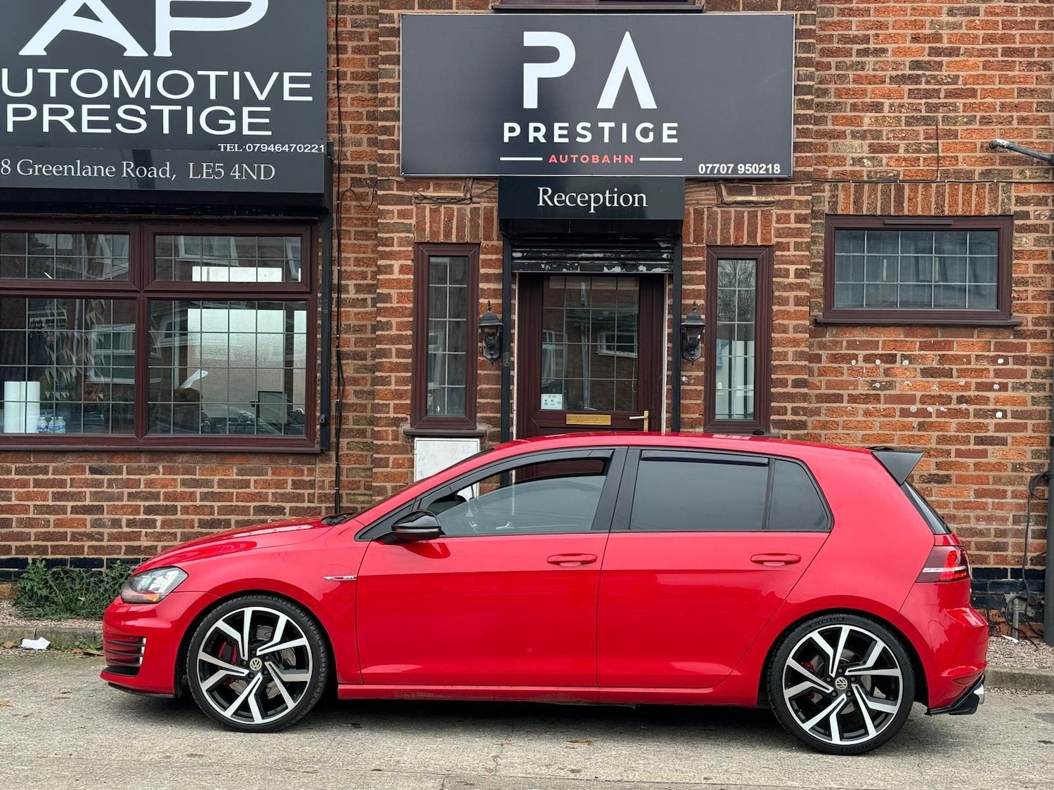 Used Volkswagen Golf 2013 for sale - 76786782: Photo 5